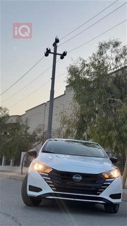 نیسان ڤێرسا